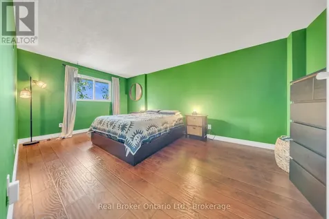49 Rhonda Road Guelph (willow West/sugarbush/west Acres) ON N1H 7A4
