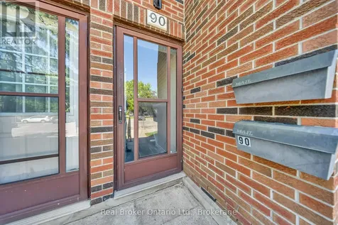 49 Rhonda Road Guelph (willow West/sugarbush/west Acres) ON N1H 7A4