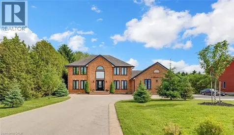11 Highgrove Court Cambridge ON N3H 4R8