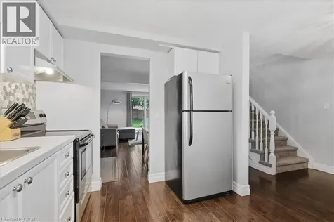 207 Auburn Drive Waterloo ON N2K 3T1