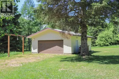 378 Pickard Road Goulais River ON P0S 1E0