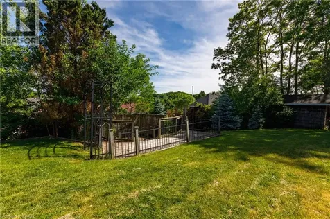 907 Doon Village Road Kitchener ON N2P 1A1