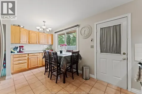 3285 Rosebriar Road Windsor ON N8R 1Y2