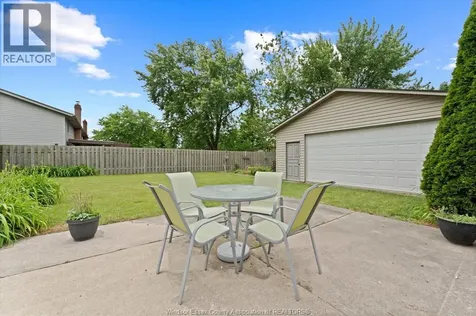 3285 Rosebriar Road Windsor ON N8R 1Y2