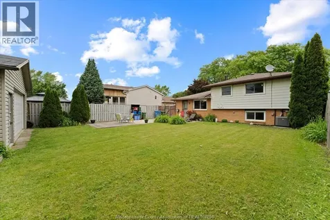 3285 Rosebriar Road Windsor ON N8R 1Y2