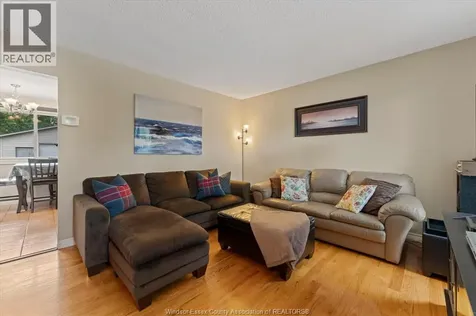 3285 Rosebriar Road Windsor ON N8R 1Y2