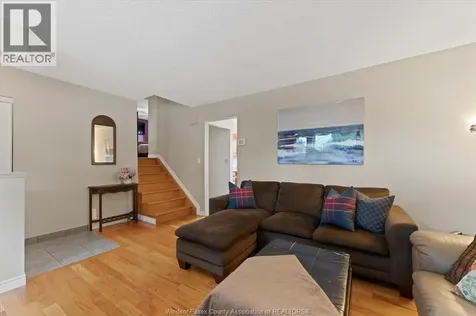 3285 Rosebriar Road Windsor ON N8R 1Y2