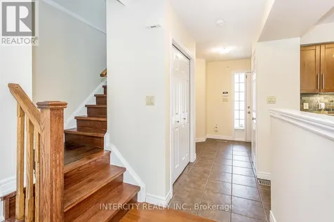 258 Mcmeeken Drive Cambridge ON N3C 4N8