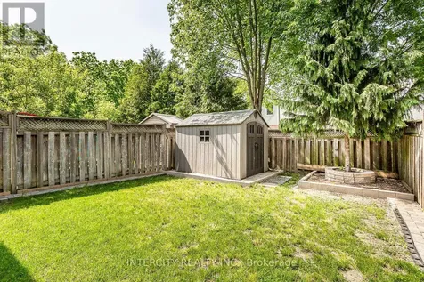258 Mcmeeken Drive Cambridge ON N3C 4N8