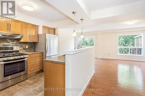 258 Mcmeeken Drive Cambridge ON N3C 4N8