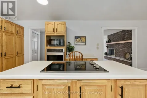 462 Franklin Drive Selwyn ON K9J 6X3