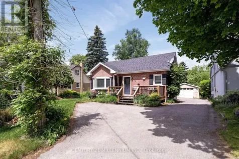 7 Dundas Street West Erin ON N0B 1T0