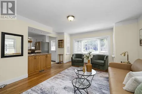7 Dundas Street West Erin ON N0B 1T0