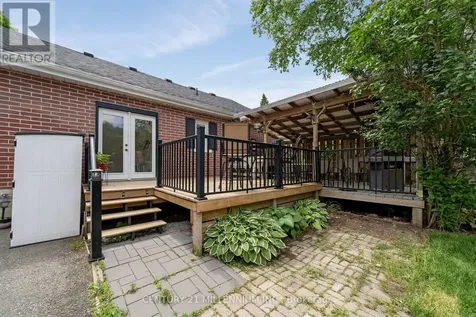 7 Dundas Street West Erin ON N0B 1T0