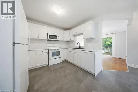 12 Elgin Street Brantford ON N3R 1E6