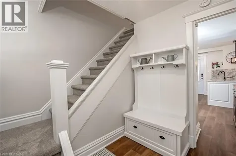 20 Wardrope Avenue Stoney Creek ON L8G 1S2