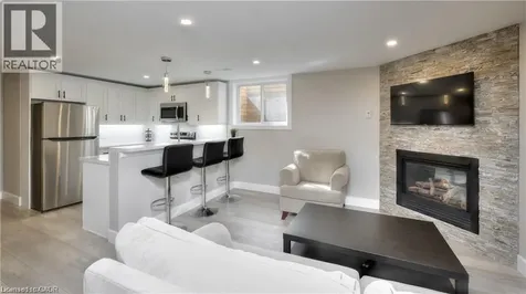 156 Traynor Avenue Kitchener ON N2C 1W5