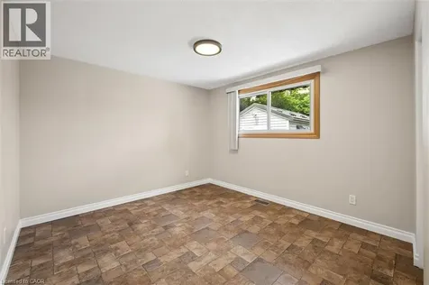 156 Traynor Avenue Kitchener ON N2C 1W5