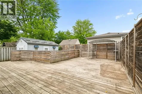 156 Traynor Avenue Kitchener ON N2C 1W5