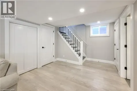 156 Traynor Avenue Kitchener ON N2C 1W5
