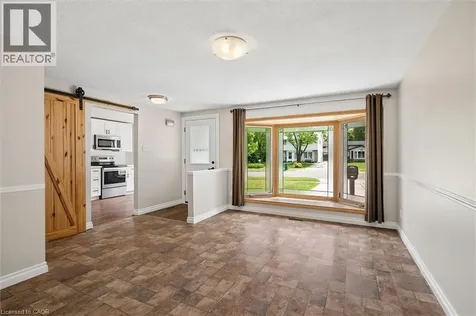 156 Traynor Avenue Kitchener ON N2C 1W5