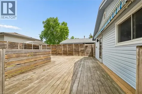 156 Traynor Avenue Kitchener ON N2C 1W5