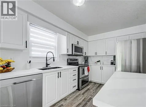 533 Activa Avenue Kitchener ON N2E 4C2
