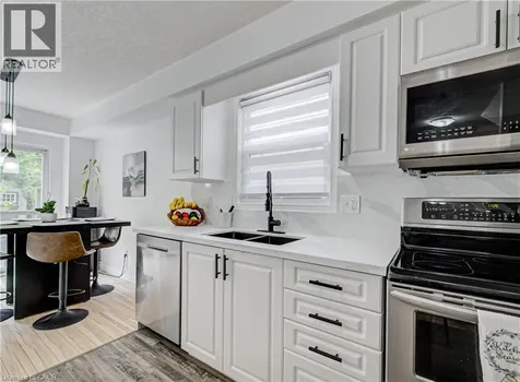 533 Activa Avenue Kitchener ON N2E 4C2