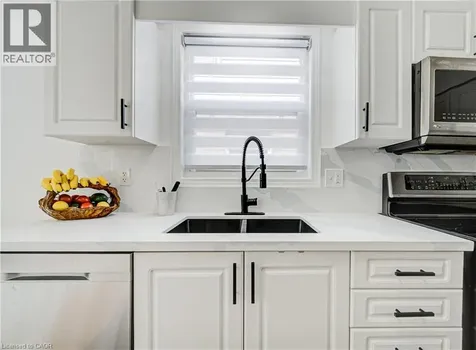 533 Activa Avenue Kitchener ON N2E 4C2