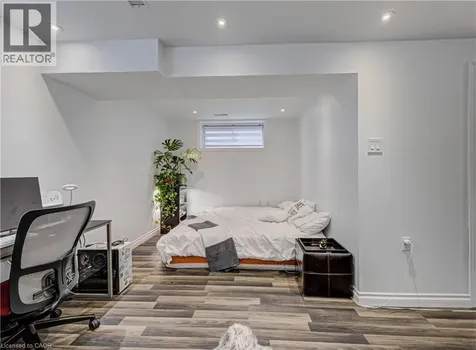 533 Activa Avenue Kitchener ON N2E 4C2