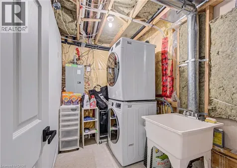 533 Activa Avenue Kitchener ON N2E 4C2