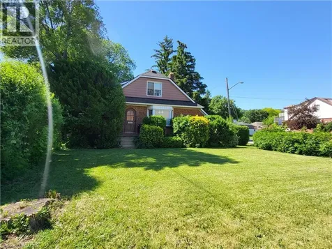 136 King Street East Stoney Creek ON L8G 1L5