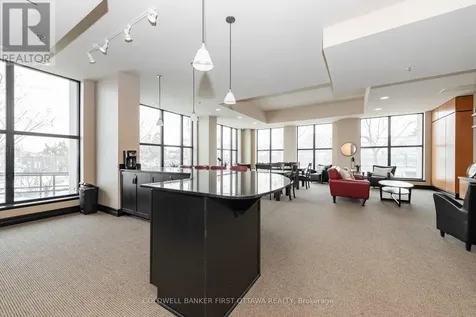 75 Cleary Avenue Ottawa ON K2A 1R8