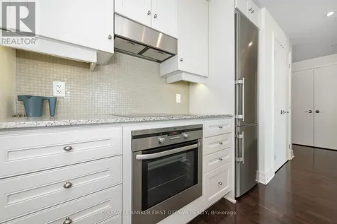 75 Cleary Avenue Ottawa ON K2A 1R8