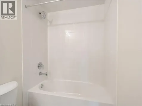 1585 Rose Way Milton ON L9E 1N4