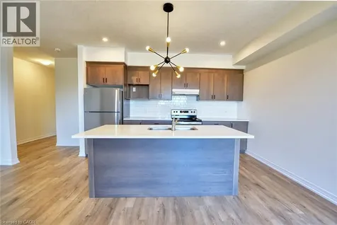 261 Woodbine Avenue Kitchener ON N2R 0S7