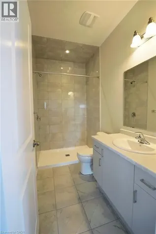 261 Woodbine Avenue Kitchener ON N2R 0S7