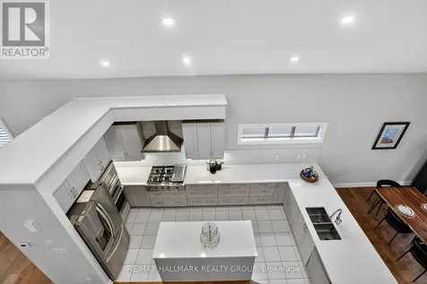 341 Serenade Crescent Ottawa ON K1X 0B9