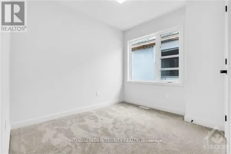 254 Shuttleworth Drive Ottawa ON K1T 0T4