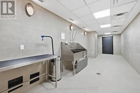 3200 William Coltson Avenue Oakville (jm Joshua Meadows) ON L6H 7W6