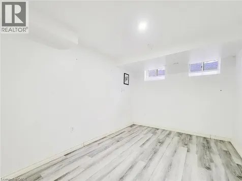 3 Cooke Avenue Brantford ON N3T 0S2