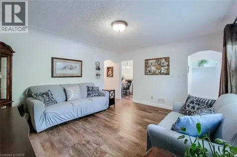 73 West 1st Street Hamilton ON L9C 3C2