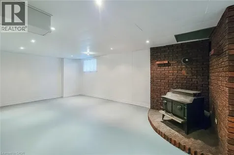 73 West 1st Street Hamilton ON L9C 3C2