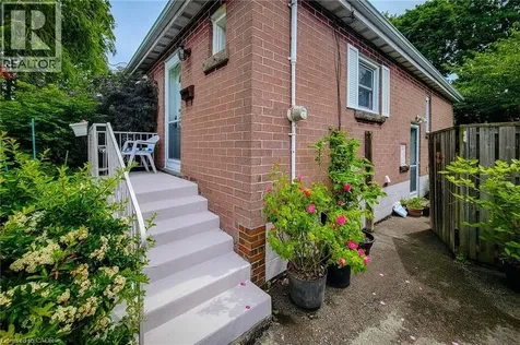 73 West 1st Street Hamilton ON L9C 3C2