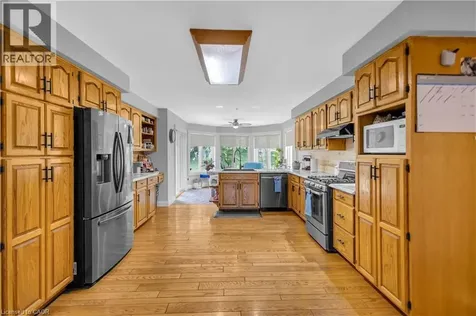 1306 St Johns Road West Simcoe ON N3Y 4K1