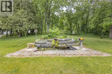 1306 St Johns Road West Simcoe ON N3Y 4K1