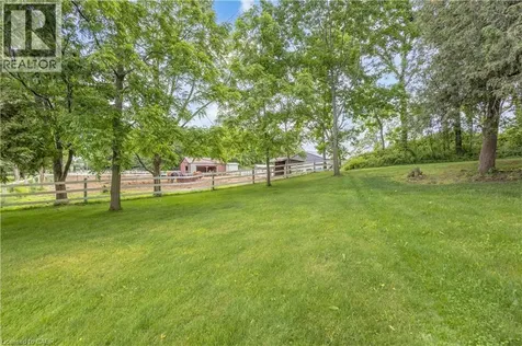 1306 St Johns Road West Simcoe ON N3Y 4K1
