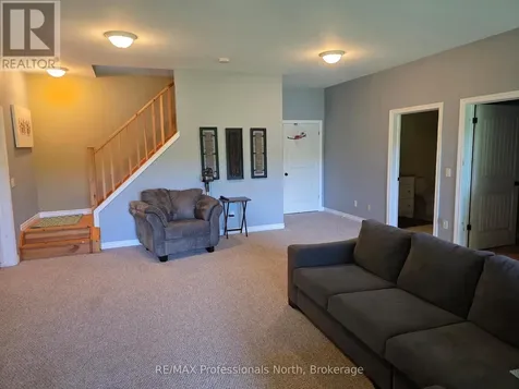 98 Lynx Drive Kearney ON P0A 1M0