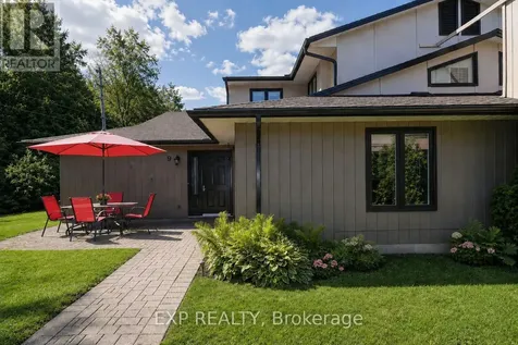 9 Trafalgar Road Collingwood ON L9Y 5G4