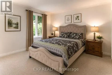 9 Trafalgar Road Collingwood ON L9Y 5G4